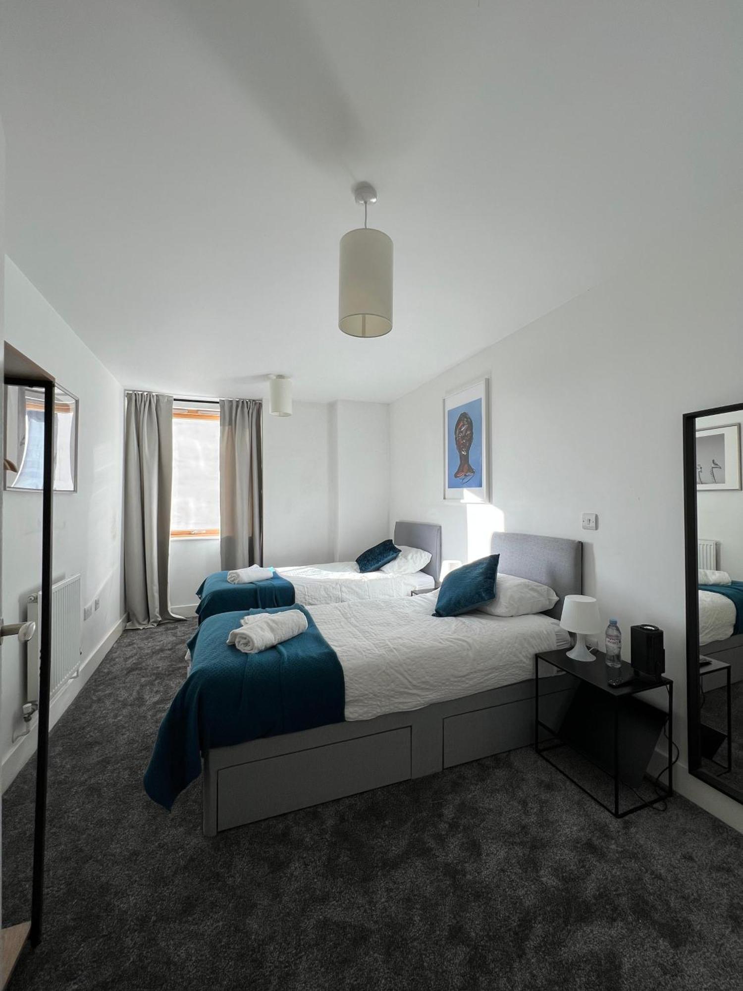 Luxury Cosy With Stunning Skyline Views! * Londen