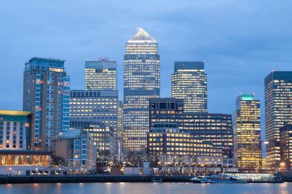 Luxury Cosy With Stunning Skyline Views! * Londres