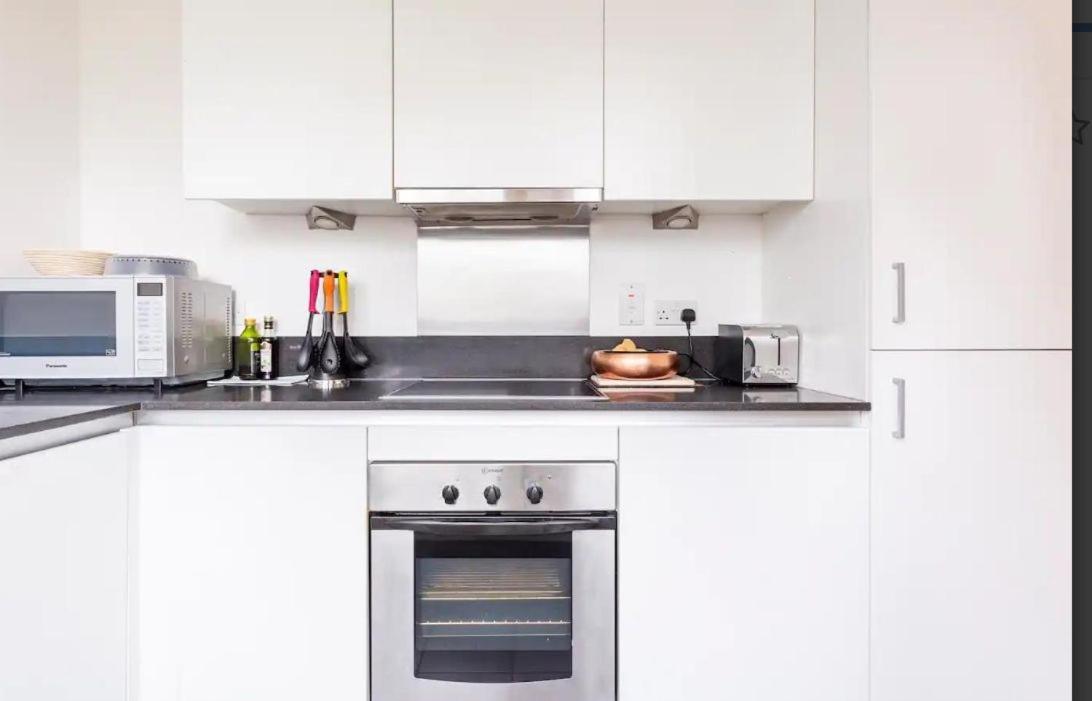 Apartamento Luxury Cosy With Stunning Skyline Views! Londres